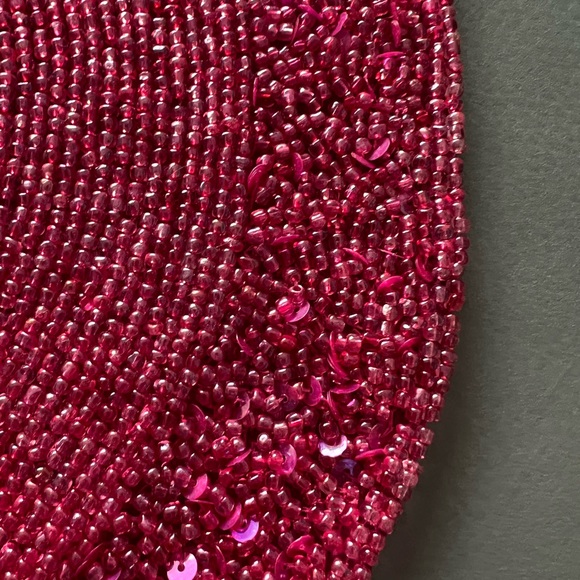 VINTAGE FUCHSIA/ DARK PINK BEADED PLACEMATS- TARGET- 2000- SET OF 2 - Picture 2 of 9